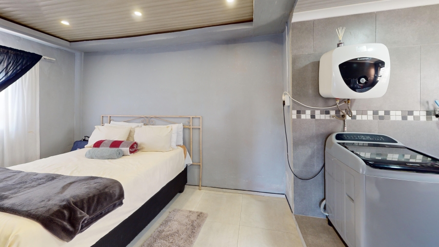 3 Bedroom Property for Sale in Harare Western Cape